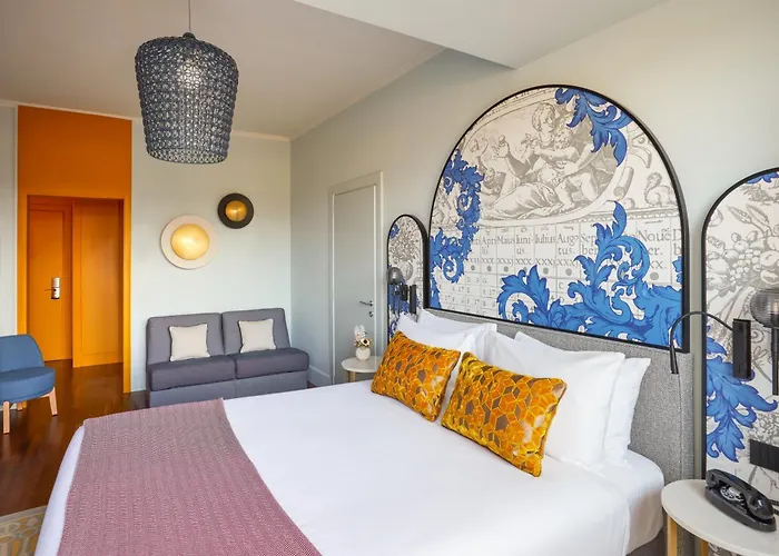 ホテルロンドラ ホテル 4*