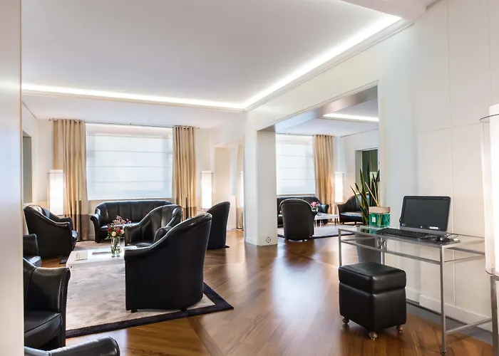 ホテル ホテルロンドラ 4*