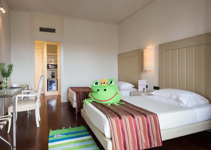 ホテルロンドラ 4* フィレンツェ