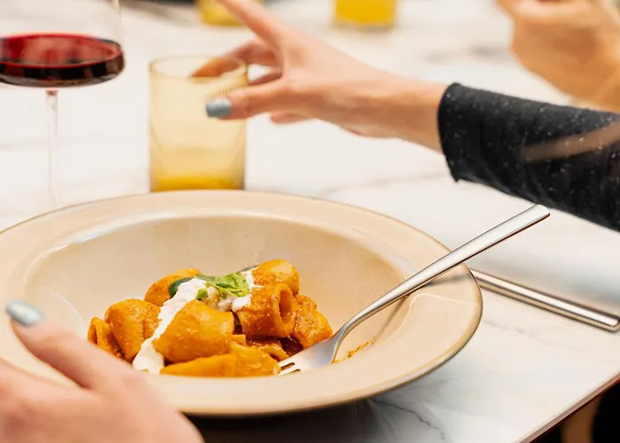 ホテル ホテルロンドラ 4*