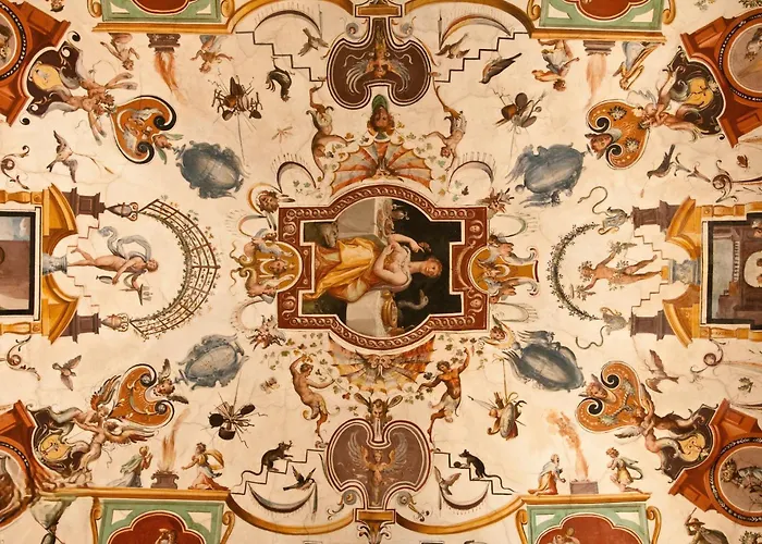 ホテルロンドラ ホテル 4*