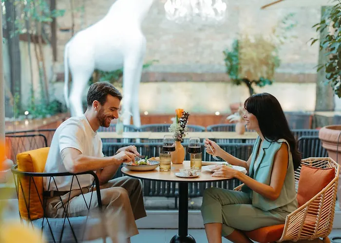 ホテルロンドラ ホテル 4*